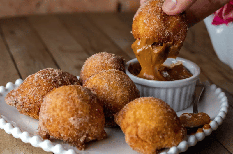 Bolinho de Banana Simples