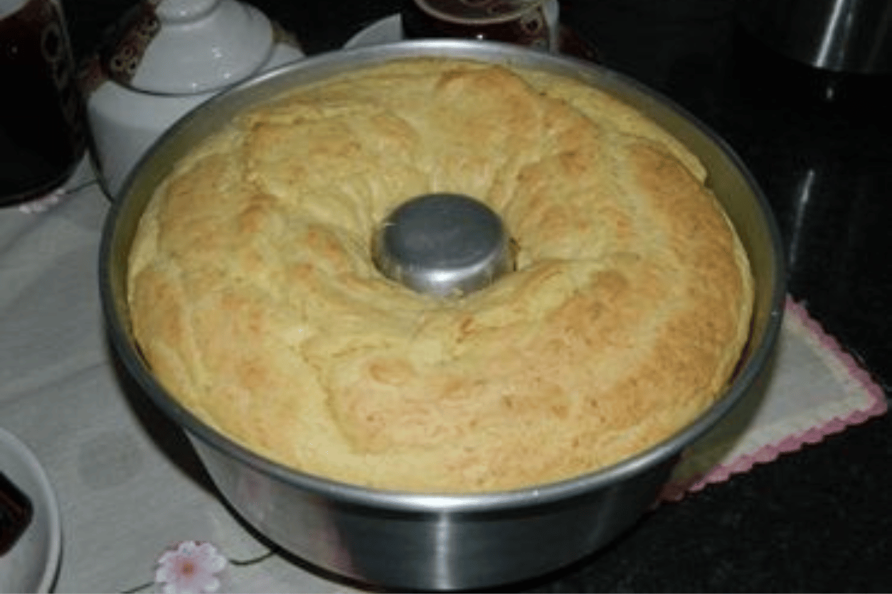 Bolo Pão de queijo fácil