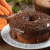Bolo de cenoura perfeito macio, fofinho e com cobertura