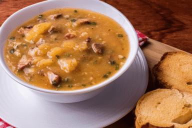 Caldo de mandioca