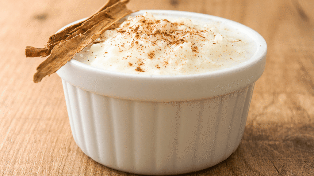 Arroz doce simples e cremoso: receita fácil Arroz doce simples