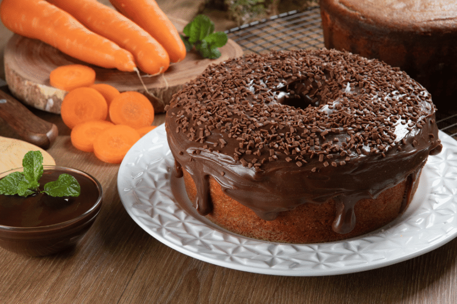 Receita tradicional de bolo de cenoura